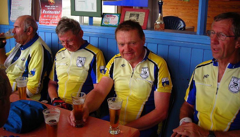 2010-05-27 26 Arrivee au Come-Back.JPG